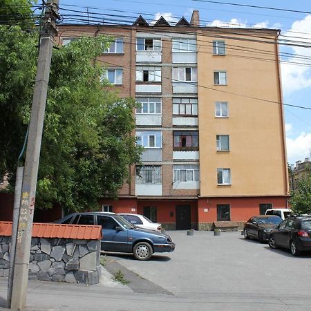 Уютная Vip-Студия В Центре. Vinnitsa Eksteriør bilde